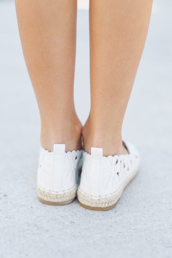 Girls: The Stacy White Espadrille Flats For Discount - Image 3